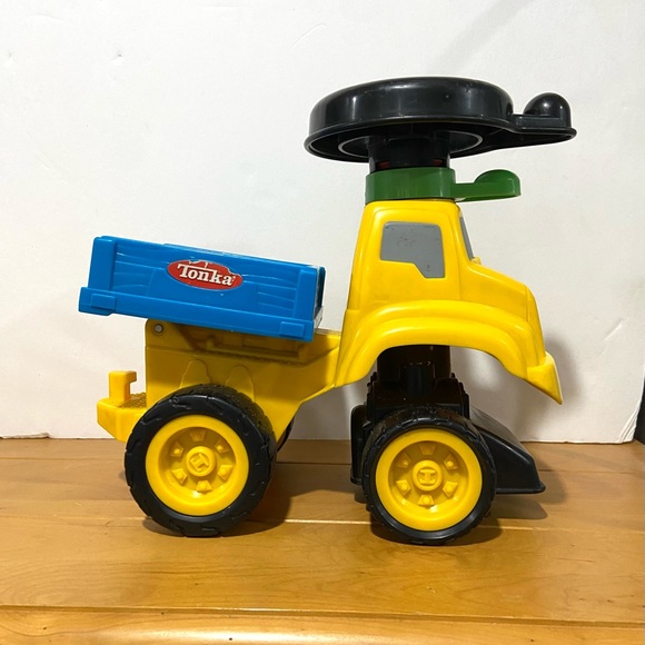 Tonka Dump Truck 2006 Flatbed Stake Hasbro Playskool Construction Toddler Truck - Picture 5 of 6